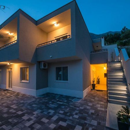 Apartmani Spiline - Mia Baška Voda Exteriér fotografie