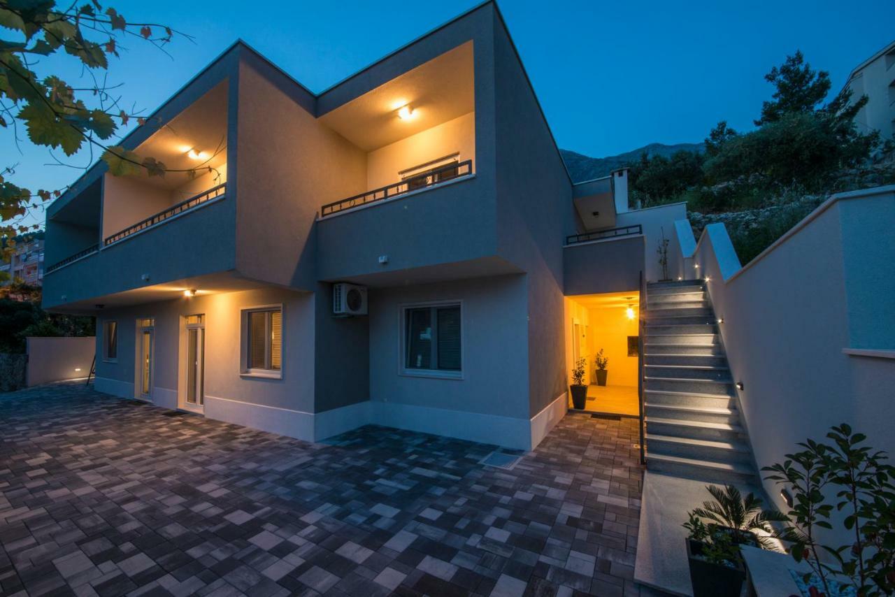 Apartmani Spiline - Mia Baška Voda Exteriér fotografie