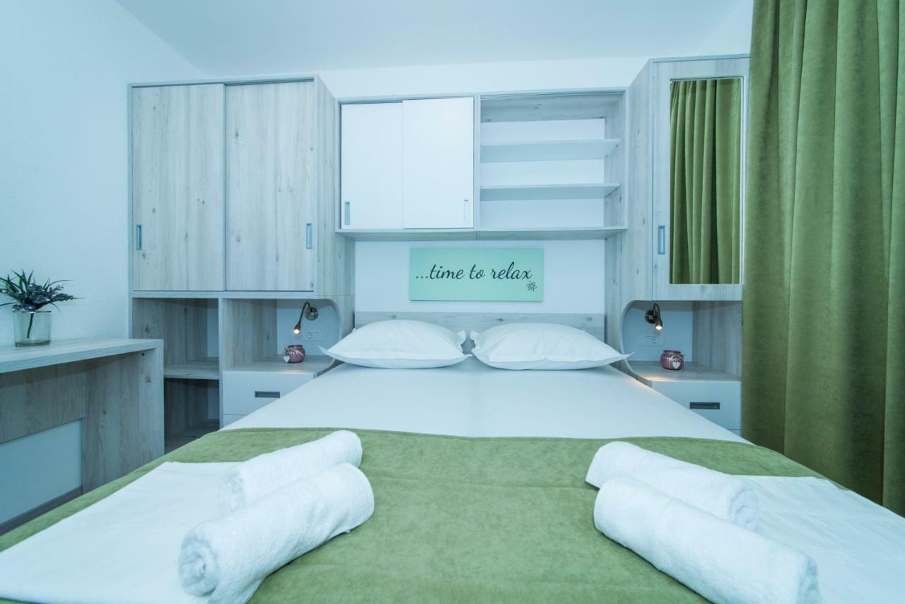 Apartmani Spiline - Mia Baška Voda Exteriér fotografie