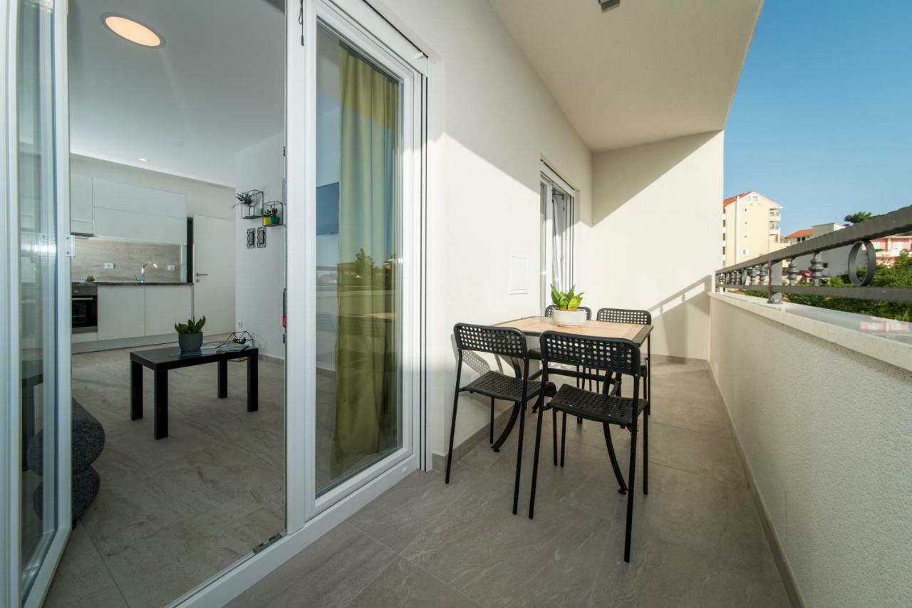 Apartmani Spiline - Mia Baška Voda Exteriér fotografie