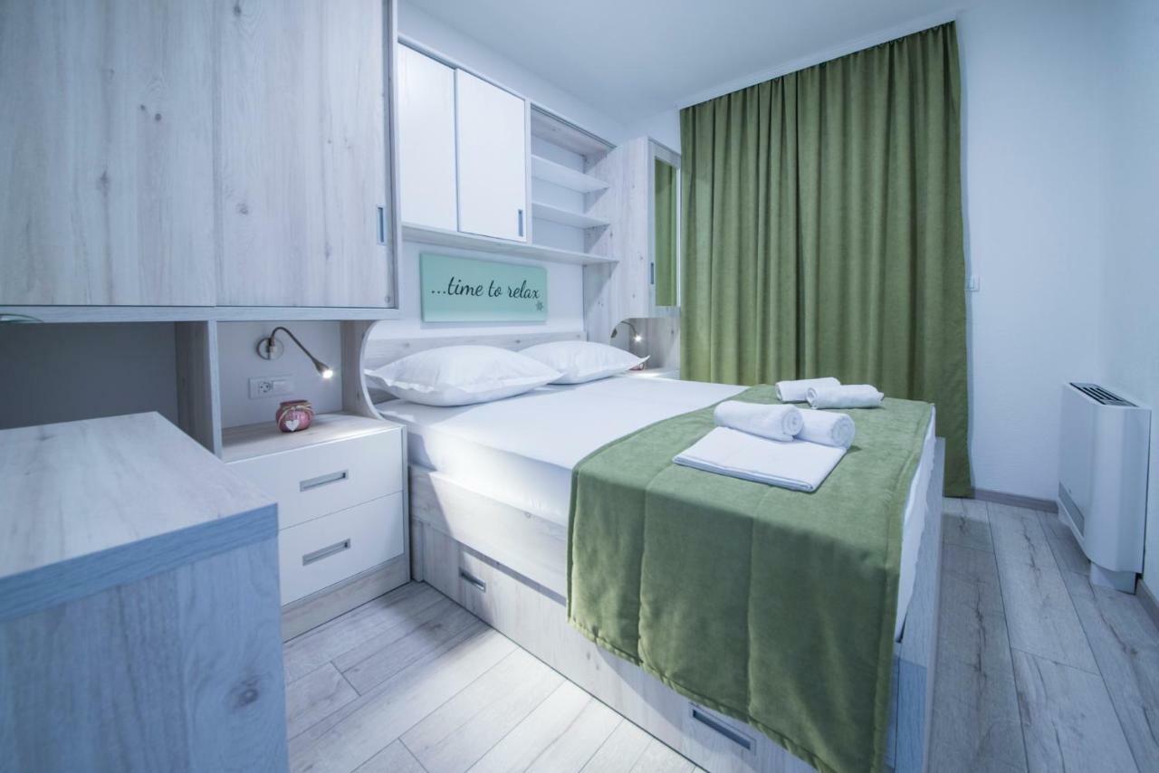 Apartmani Spiline - Mia Baška Voda Exteriér fotografie