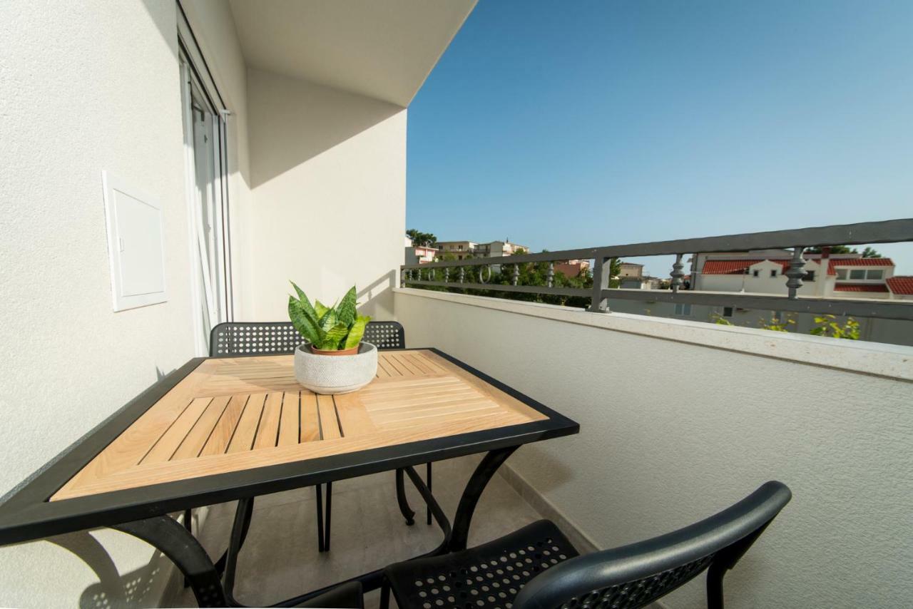 Apartmani Spiline - Mia Baška Voda Exteriér fotografie
