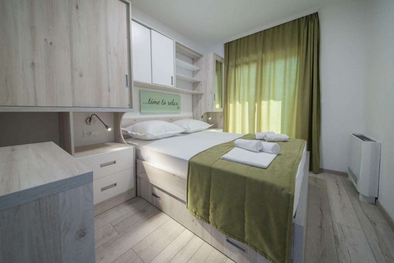 Apartmani Spiline - Mia Baška Voda Exteriér fotografie